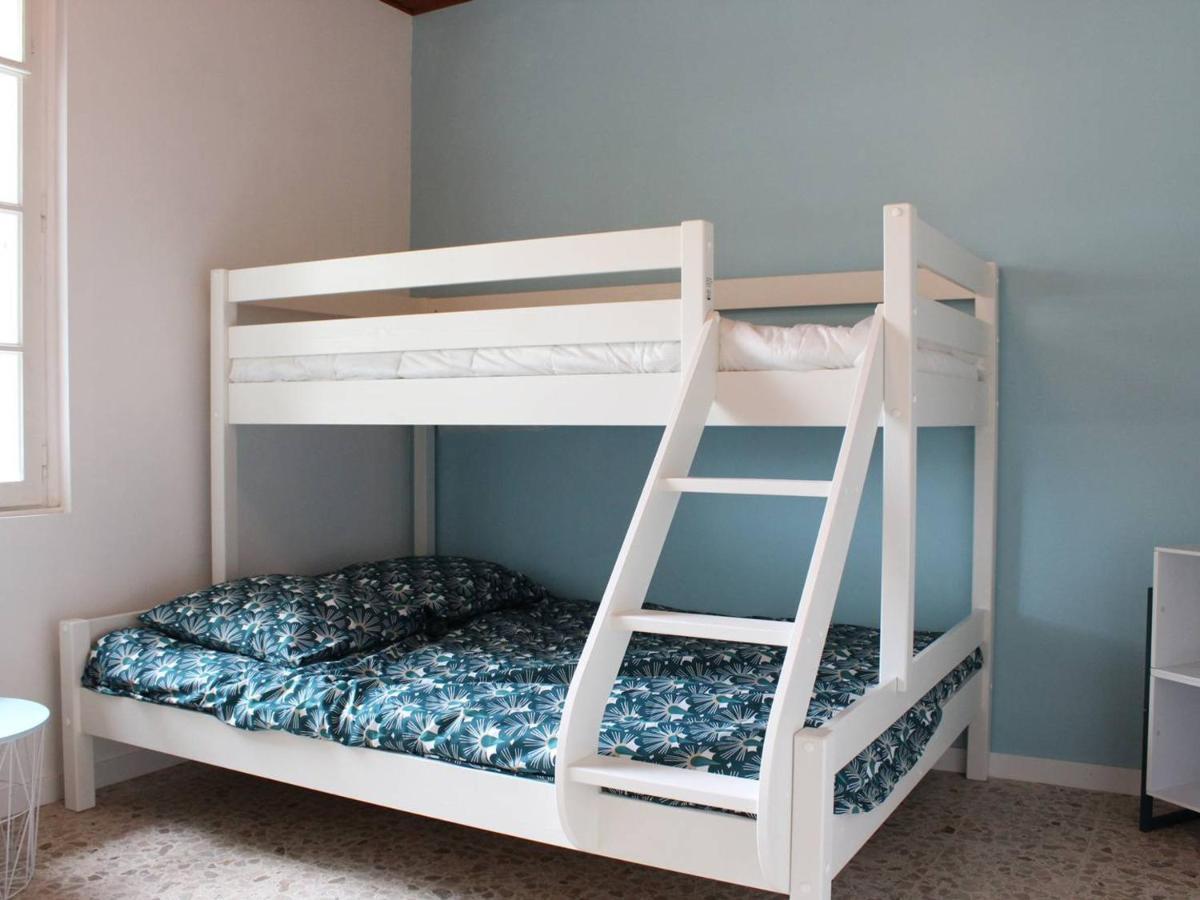 Maison De Vacances Plage Et Foret A Saint-Georges-D'Oleron - 6 Couchages, Jardin, Terrasse, Wifi - Fr-1-246A-80 ภายนอก รูปภาพ