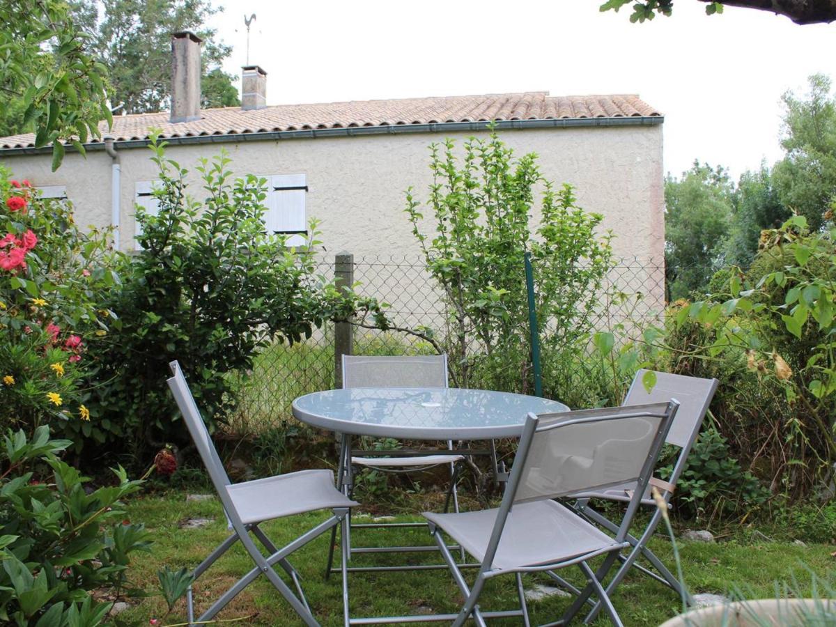 Maison De Vacances Plage Et Foret A Saint-Georges-D'Oleron - 6 Couchages, Jardin, Terrasse, Wifi - Fr-1-246A-80 ภายนอก รูปภาพ